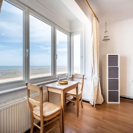 아파트 On Belgian Coast With Sea View, Cleaning Included *