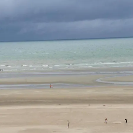 아파트 On Belgian Coast With Sea View, Cleaning Included *